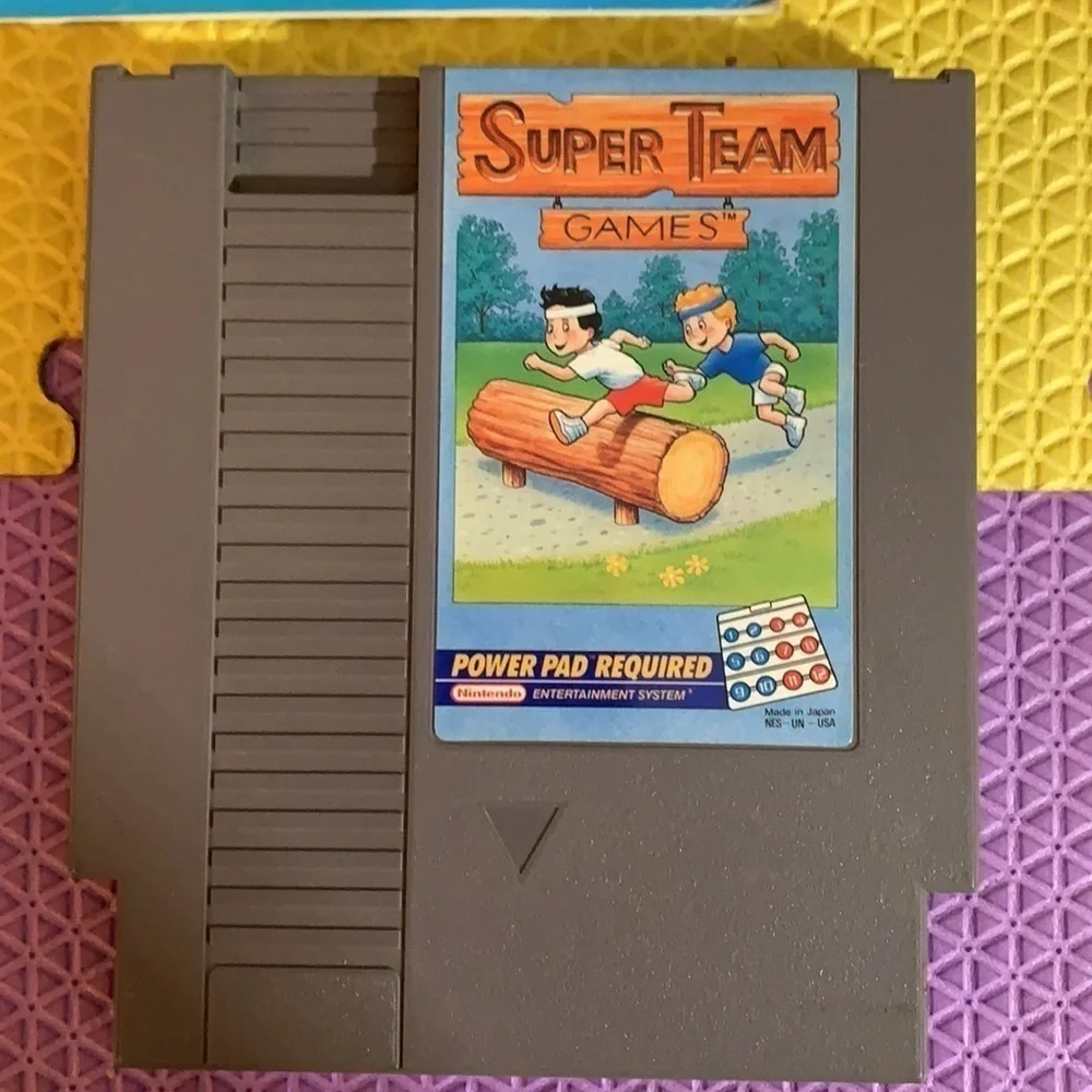 Vintage Nintendo superteam games NES UN USA includes instruction book